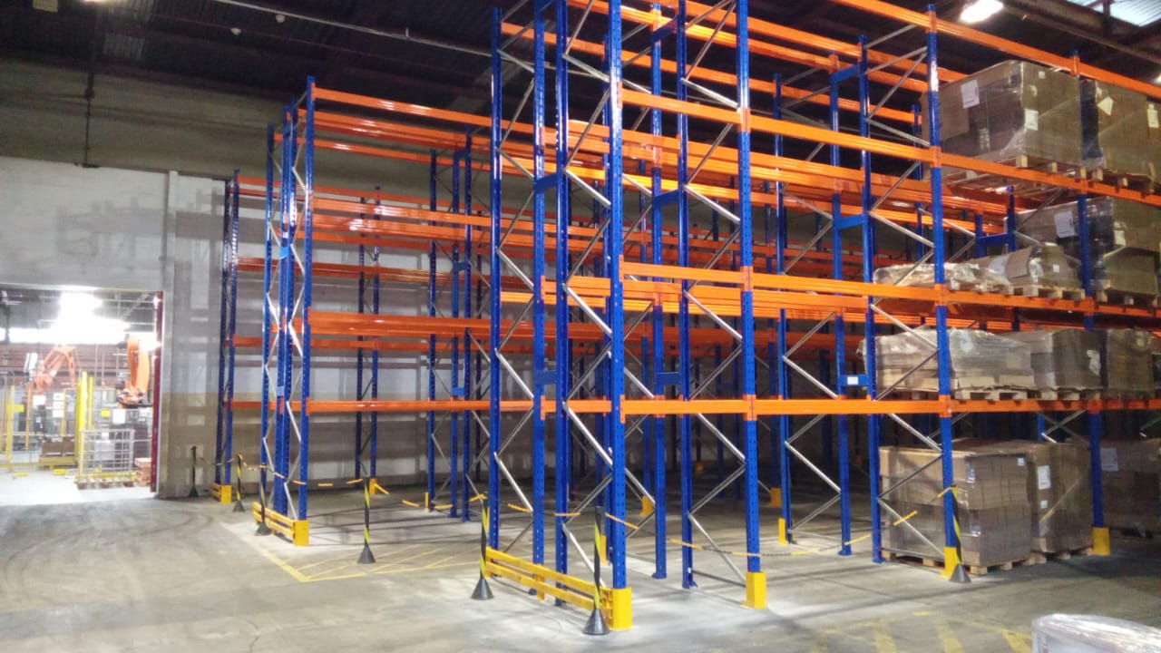 Porta-Pallet — Araras, SP